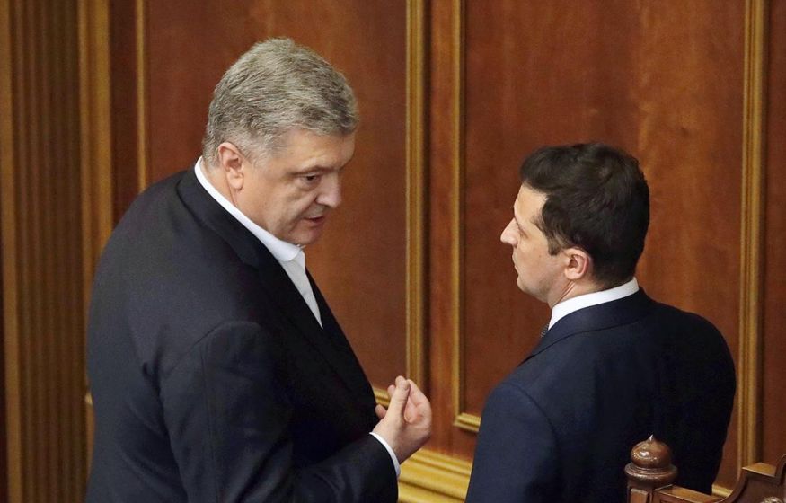 «Зеленский в панике от Мединского»: Москва затягивает переговоры — Порошенко и Лавров добивают Киев