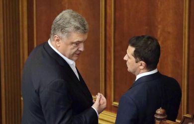 «Зеленский в панике от Мединского»: Москва затягивает переговоры — Порошенко и Лавров добивают Киев