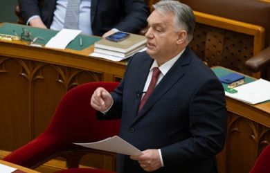 «Орбан сказал "Szia" 90 млрд евро для Киева!»: Венгрия торпедирует кредит ЕС — дыра в бюджете уже в апреле