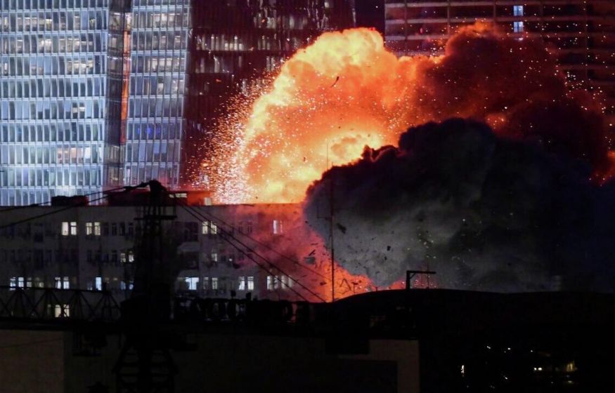 Удар первым или капитуляция: жесткий прогноз от Подоляки