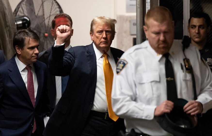 Трамп провалил операцию? Шпионский скандал вскрыт: Голландский дипломат бросил чемодан со Starlink в Иране. Трамп провалил операцию? Шпионский скандал вскрыт: Голландский дипломат бросил чемодан со Starlink в Иране.