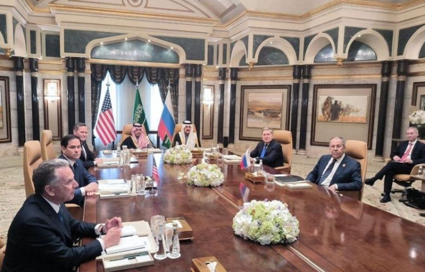 «Свято верят» в переговоры с США? Элиты готовят ловушку Путину, как Ирану? — Колясников «Свято верят» в переговоры с США? Элиты готовят ловушку Путину, как Ирану? — Колясников