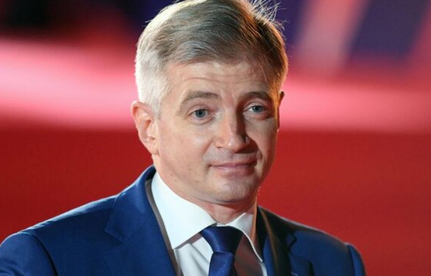 Чиновник Кибовский так любил культуру, что приватизировал её целиком: у бывшего главы департамента отжали наворованное Чиновник Кибовский так любил культуру, что приватизировал её целиком: у бывшего главы департамента отжали наворованное