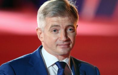 Чиновник Кибовский так любил культуру, что приватизировал её целиком: у бывшего главы департамента отжали наворованное