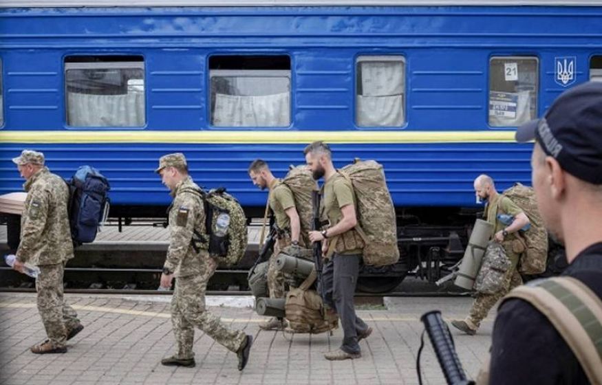 Жена пленного солдата ВСУ молится: «Прости нас, Господи» – Украина в отчаянии перед тотальной мобилизацией Жена пленного солдата ВСУ молится: «Прости нас, Господи» – Украина в отчаянии перед тотальной мобилизацией