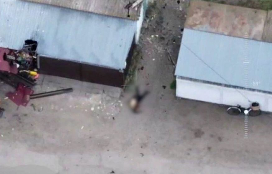 ВСУ ударили дронами по мирным жителям в Алёшках. Двое убиты у магазина – киевский террор