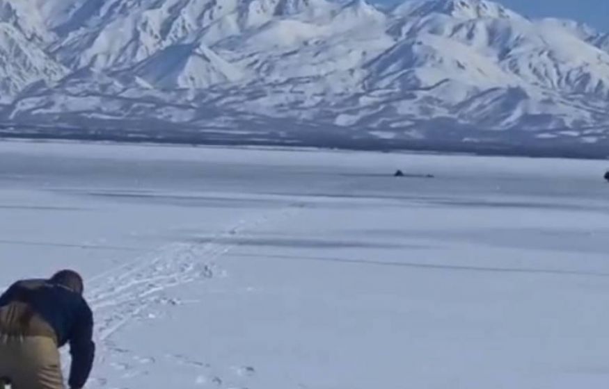 Зимний дрифт века на Камчатке. Местные рыбаки шокировали всех ралли по полынье