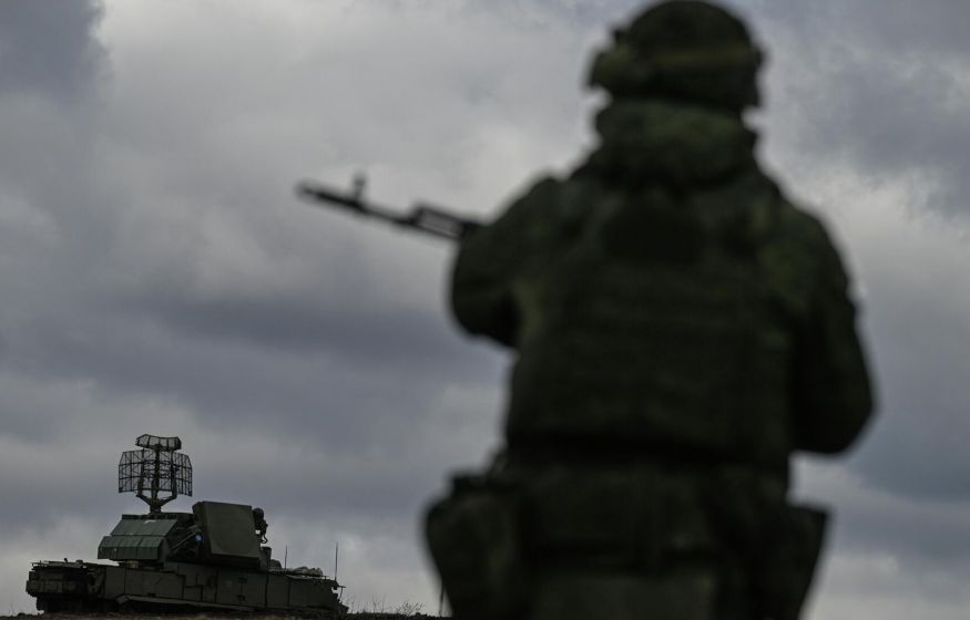 Пашинян готовит «удар в спину»: Русские военные под угрозой в Армении. Число украинских грузовиков растёт