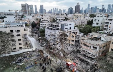 Ближний Восток парализовал мир? Лечение рака остановлено, карты взлетели, еда исчезает