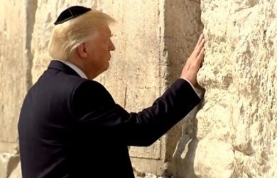 Предатели Ирана ослепли? У Стены Плача поняли: США — волки, а не «демократы»