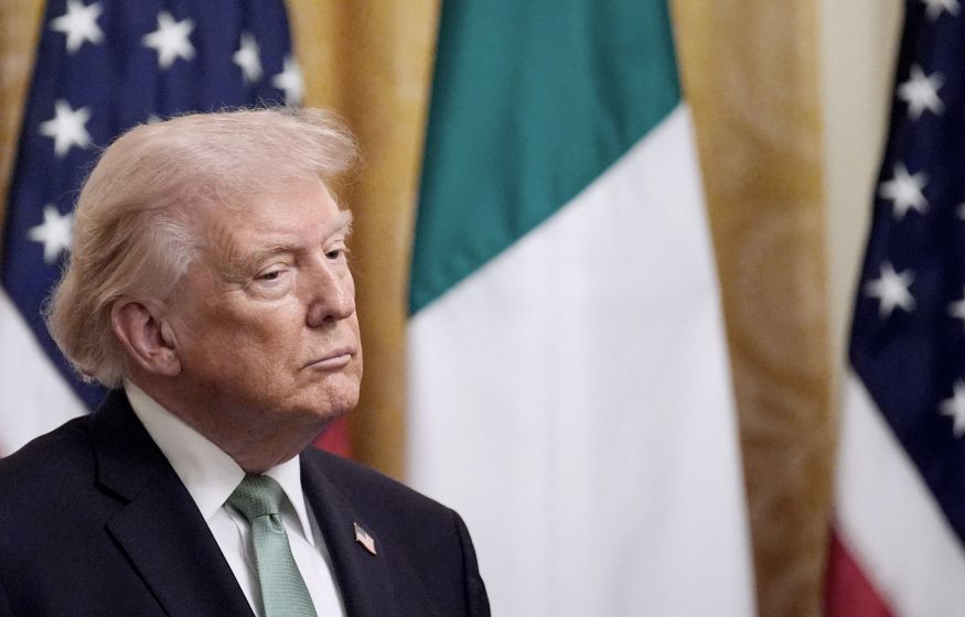 Патриот из «гнилого» Запада подал в отставку: Трамп теряет правых из-за войны, «сфабрикованной Израилем». Баранчик