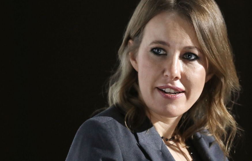 Собчак затопила соседей? Страховщики требуют 166 тысяч рублей в суде