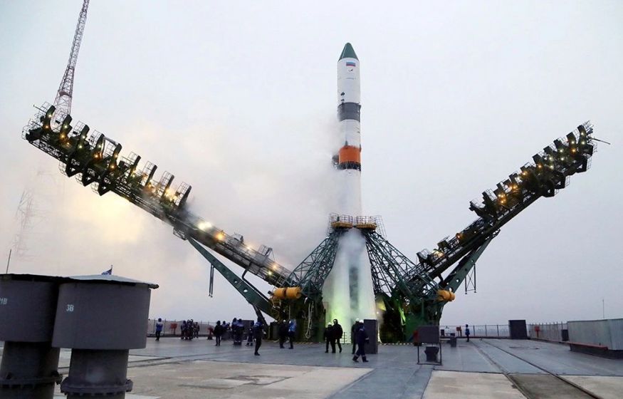 ЧП на орбите. Антенна "Прогресса МС-33" заклинила — стыковка к МКС вручную или катастрофа?