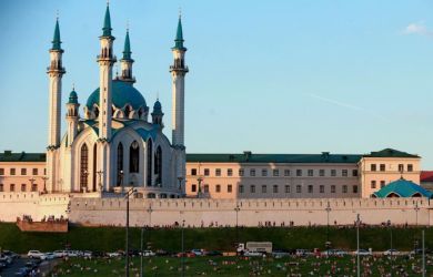 Драка в Госсовете, дружба с националистами и сепаратизм. Что скрывают депутаты, напавшие на замминистра за русский язык?