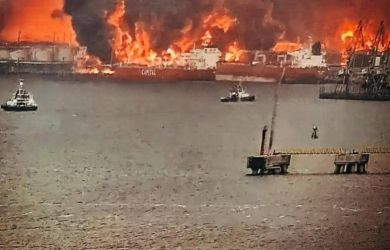 Последствия катастрофические. Атака ВСУ парализовала крупнейший порт России