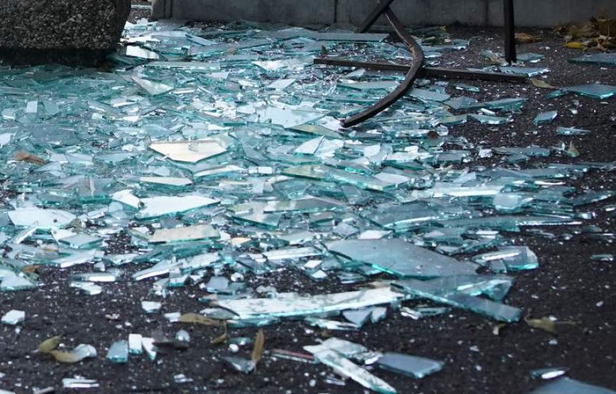 Таганрог под ударом: погиб мирный житель, еще восемь человек ранены после атаки БПЛА. Таганрог под ударом: погиб мирный житель, еще восемь человек ранены после атаки БПЛА.