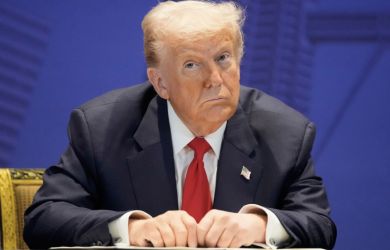 Как Титаник идет ко дну. Трампу приказали уступить Ирану: американский профессор раскрыл ловушку для Белого дома