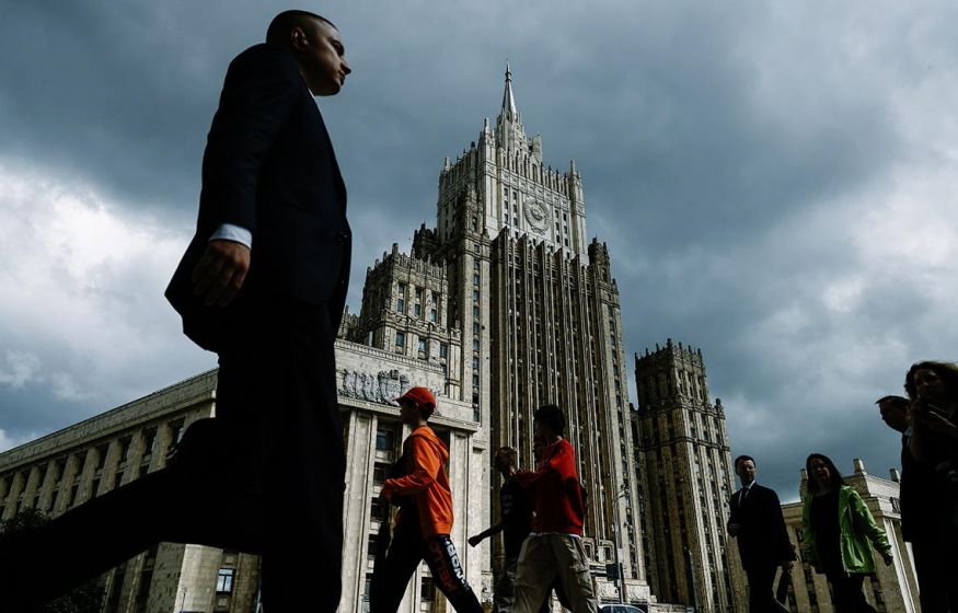 Либеральный паттерн в головах чиновников: Хазин о главной проблеме страны и любви к красивой жизни