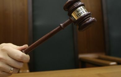 Европе стало все равно на морское право: французский суд наказал китайского капитана за российскую нефть