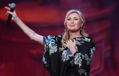 «Миллиарды на мигрантов, а БПЛА врага летают всё глубже»: Цыганова устроила разнос власти 1 апреля