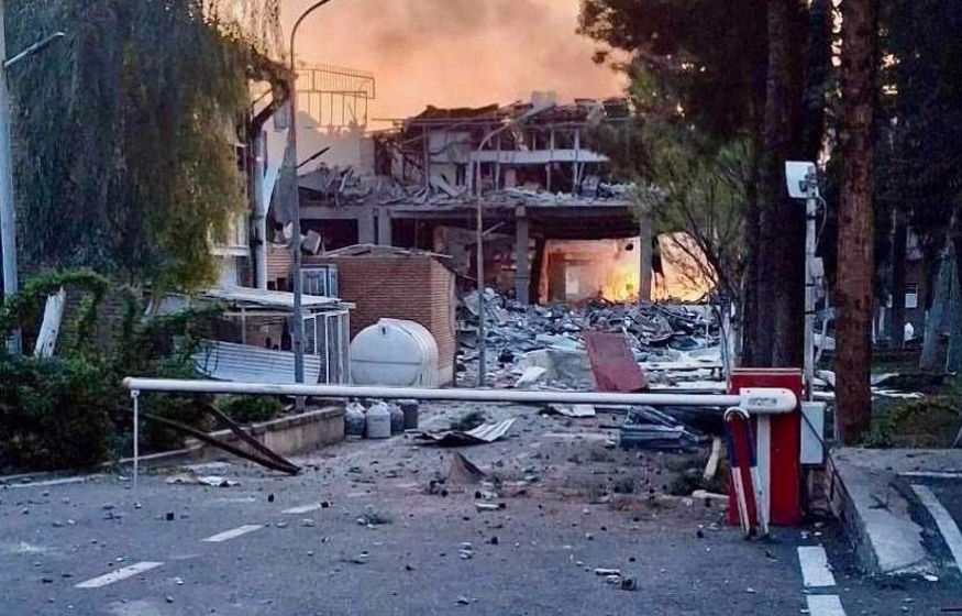 Бомбы по больницам Тегерана: ужасные кадры из Ирана