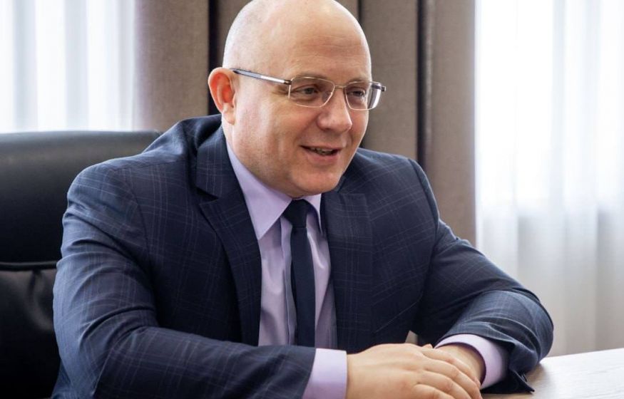 Министр Красноярского края попался на 10 миллионах: СКР раскрыл схему