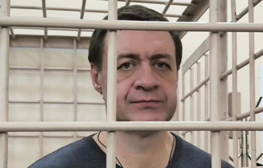 Военкор: «Нужно судить, как за измену Родине». Экс-главу и экс-замглавы Курской области посадили на 14 и 17 лет