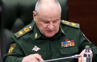 Замминистра обороны Попов: Лексус, дача и 22 года строгача. Россия добьёт Украину? Трампа затроллили: главное к 21:00