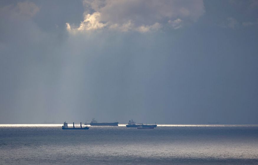 «Русские хотят унизить Британию. Стармер опозорен. "Теневой флот" Путина свободно прошёл Ла-Манш»: эксперт