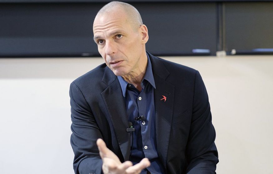 «Кто платит этому факису?»: греческий русофоб дважды за полгода выступил в Москве