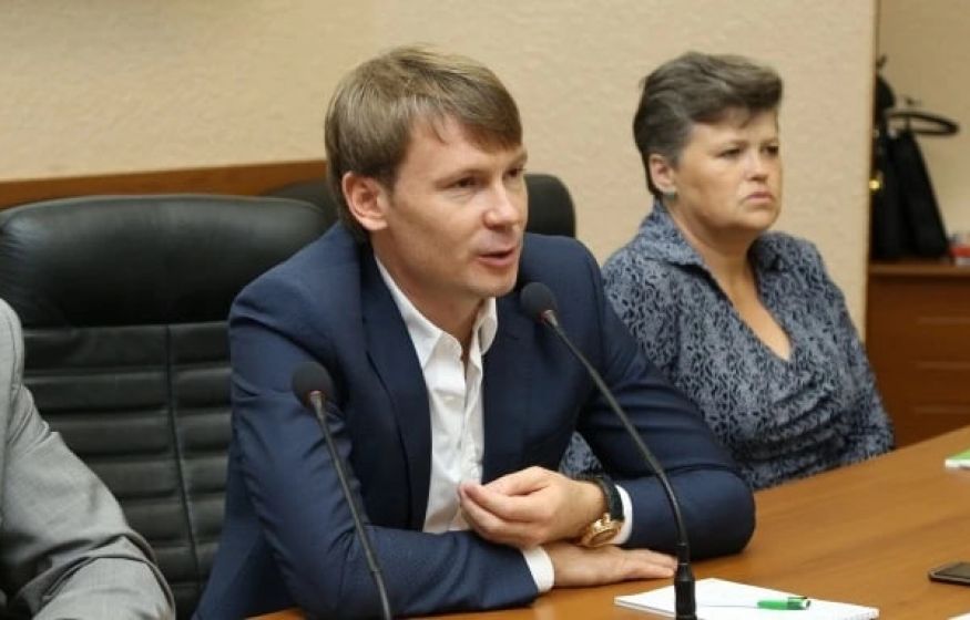 Украл 62 млрд и дал в долг родственникам Ющенко. На Кубани вскрыли очередного чиновника миллиардера Украл 62 млрд и дал в долг родственникам Ющенко. На Кубани вскрыли очередного чиновника миллиардера