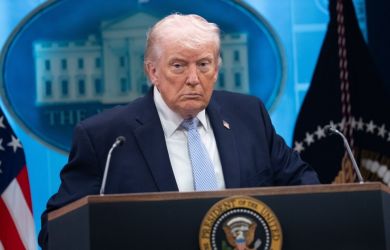 Трамп объявил блокаду Ирана: Тегеран готовит ответный удар 13 апреля в 17:00