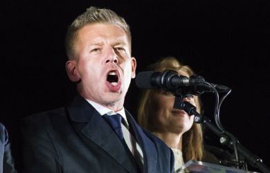 Орбан ушёл. Новый премьер Венгрии Мадьяр уже бьёт по Киеву: никакого оружия и референдум против ЕС!