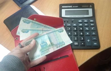 Наличные рванули вверх: банки закрыли двери перед людьми