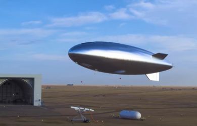 Дирижабль вместо Starlink!? США испытали летающий интернет на 15 км — что ответит Россия?