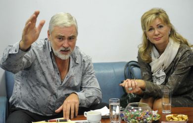 «Народ устал от беспредела. Хватит красивых отчетов. Мы хотим договорится с властью, а нас не слышат»: Цыгановы