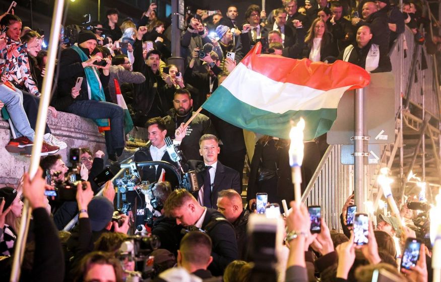 «Тиса» сокрушает Орбана: Венгрия выбирает перемены 