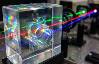 Эпоха оптического хранения прошла? Учёные вернули её с помощью трёх измерений света