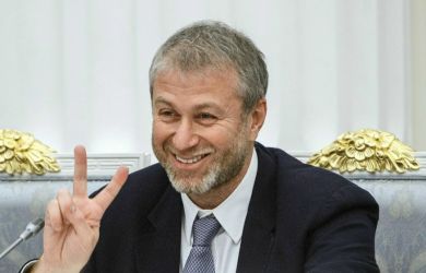 Наша элита давно продалась Западу и вновь отказалась принять важный для страны закон