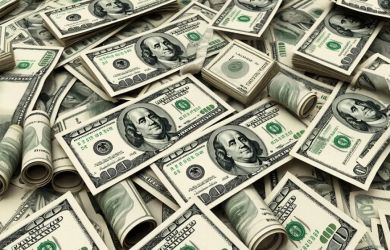 «По вопросам электроснабжения»: пенсионер отдал 298 млн мошенникам