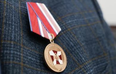 Октябрьская индексация без гражданских: военные пенсии уходят в свой график