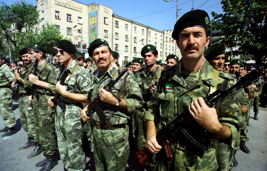 «Голову оторвут и башку снесут»: беглый сепаратист пообещал устроить переворот в России с помощью мигрантов