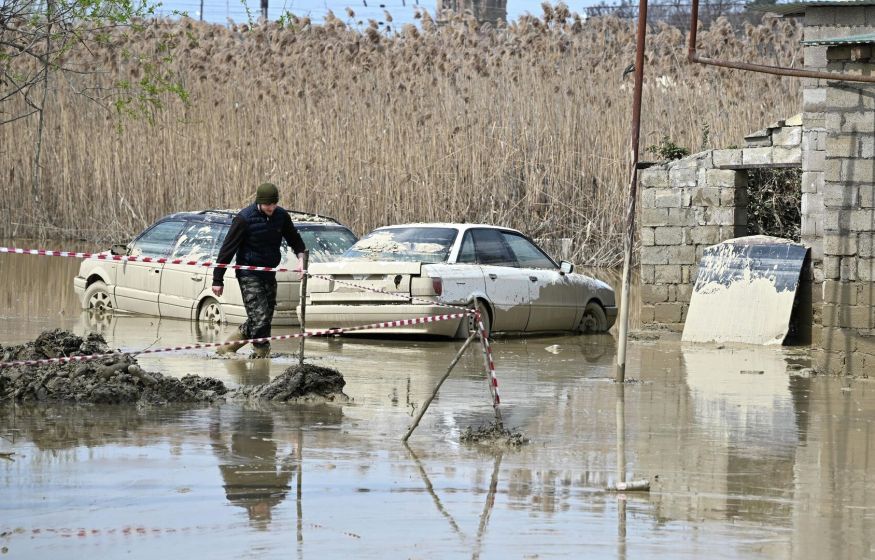 Выяснили причину? Чиновники Дагестана выдали разрешения на стройку в реке! Наводнение смело тысячи домов...