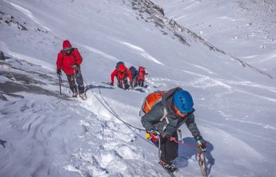 Ссадины на лицах погибших туристок... Трагедия в горах Бурятии: несчастный случай или преступление?