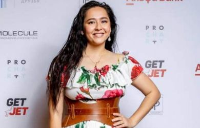 «Манижа спонсировала ВСУ и сочувствовала террористам Крокуса, а теперь блистает в Москве»: Поплавская не сдержала эмоций