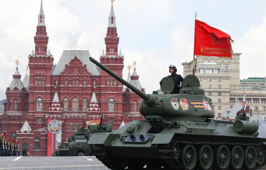 Парад Победы без танков? Власти решили обойтись без военной техники и кадетов