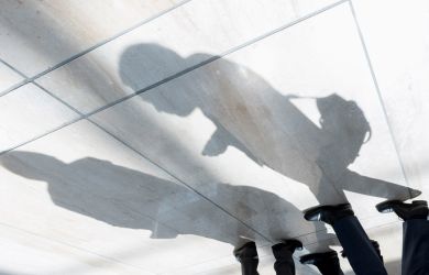 «Власть грабит народ, а олигархи наживаются — Россия на грани катастрофы»: в Госдуме бьют тревогу