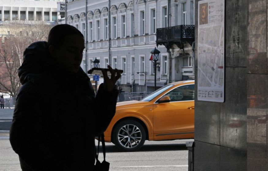 «Хватить злить людей и их наказывать их рублем! Пора остановить поборы с россиян!»: Политик резко раскритиковал власти