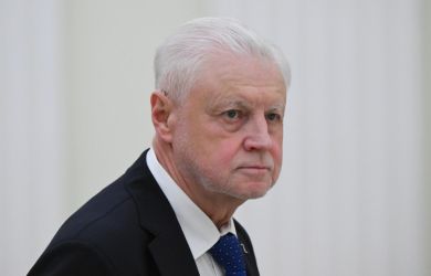 Пусть нефтяники сами отбиваются от дронов? Миронов — за, Зубец — против: «Нет законных оснований»