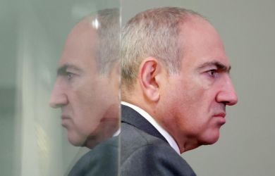 Пашинян кричит и угрожает: «Всех вас нагну и уничтожу». Кому на этот раз дерзит премьер Армении?
